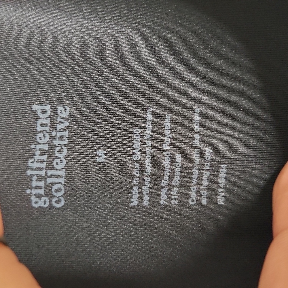Girlfriend collective black leggings, size medium - Picture 4 of 4